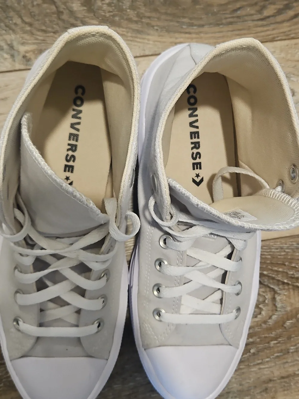 Chuck Taylor Womens All Star Converse Hi Top Shoes - Picture 6 of 10